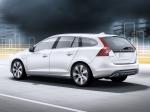 Volvo V60 Plug-in Hybrid 2011 года